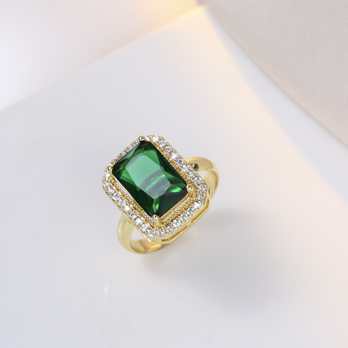 Anillo Esmeralda