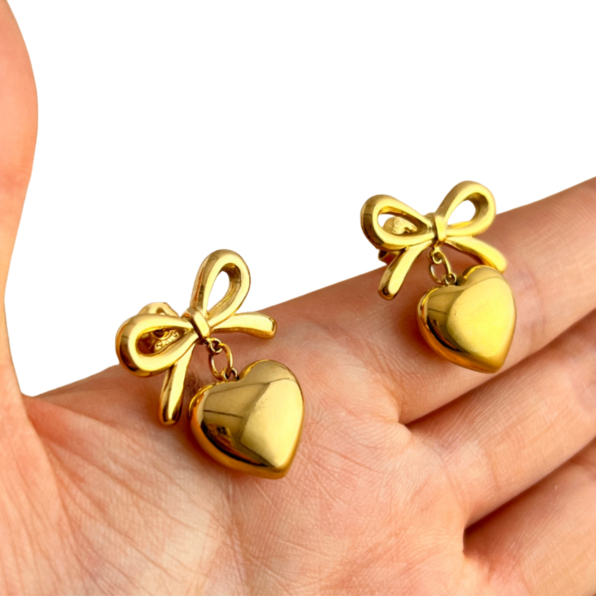 Aretes Amora